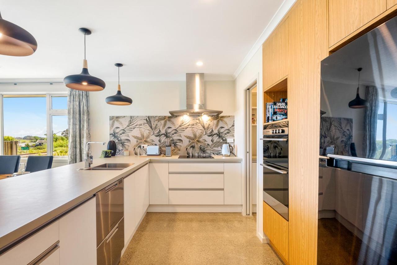 Matenga Townhouse - Waikanae Holiday Home Exterior photo